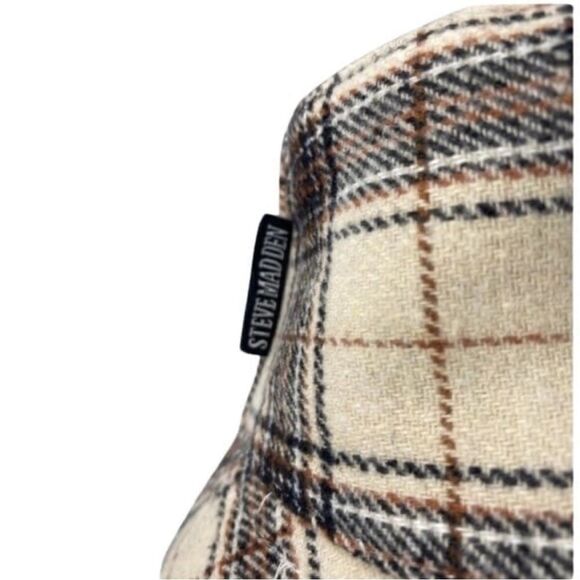 Steve Madden Women's Reversible Plaid Bucket Hat - Picture 6 of 7